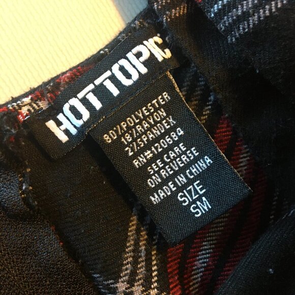 Hot Topic Suspender Skirt Small Red Black Plaid Removable Suspenders Twee Punk - Picture 8 of 9